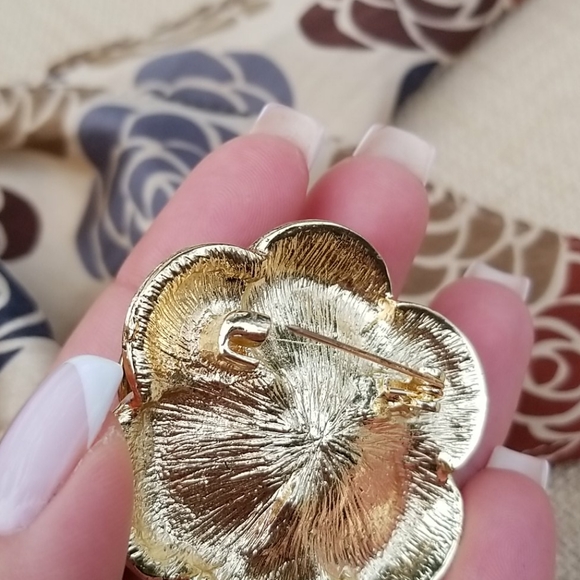 brooch - Picture 7 of 7